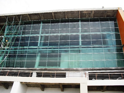 Pemasangan Kaca