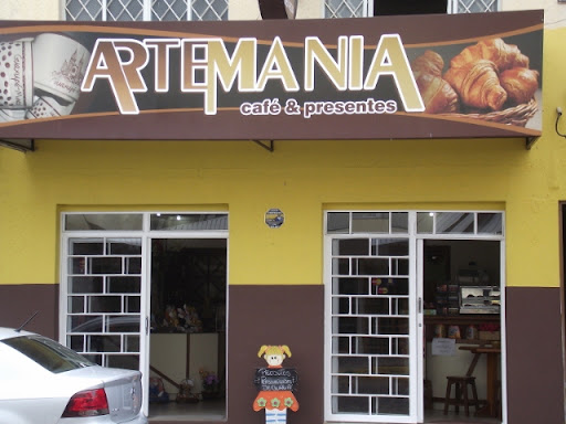 Artemania