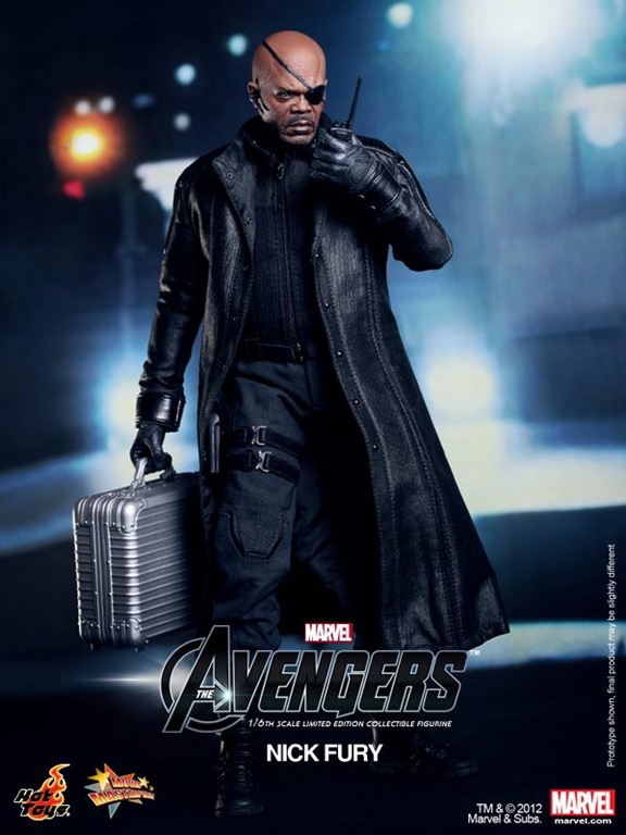 Nem viccel a Nick Fury játékfigura 01