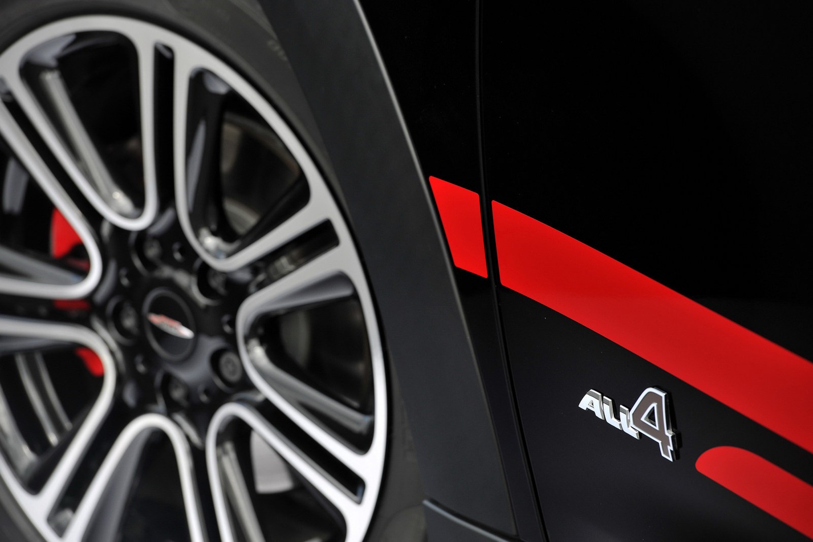 [2013-Mini-Countryman-JCW-22%255B2%255D.jpg]