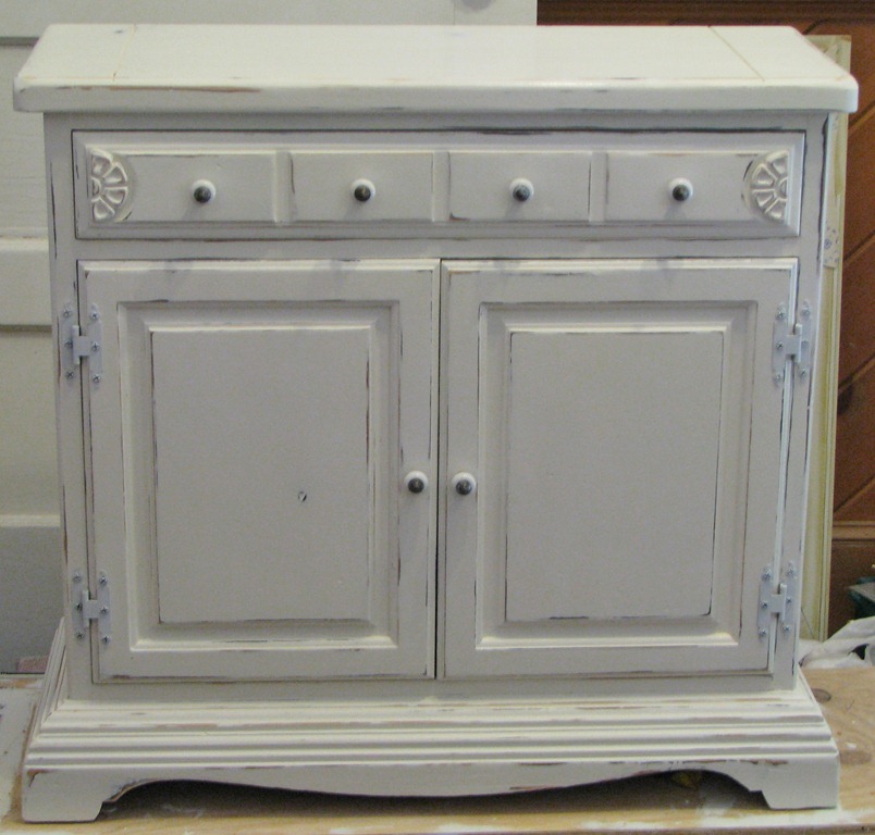 [TV%2520Cabinet%2520AFTER%255B5%255D.jpg]