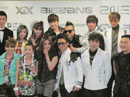 Big Bang - YG Family Concert 2012 - 07jan2012 - 09.jpg