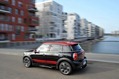 2013-Mini-Countryman-JCW-43_thumb.jpg?imgmax=800