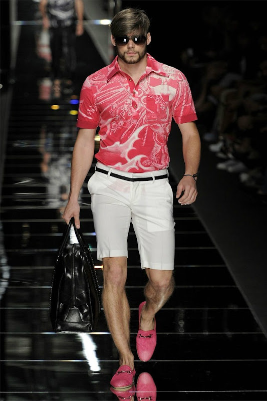 Milan Fashion Week Primavera 2012 - John Richmond (16)