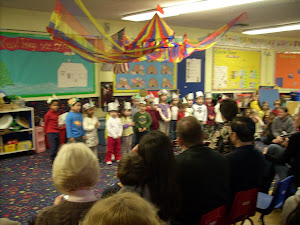 Dragonflies and Penguins doing their performance.