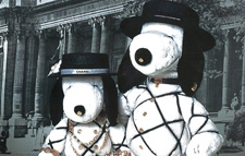 Imagen Snoopy vestido  por grandes diseñadores