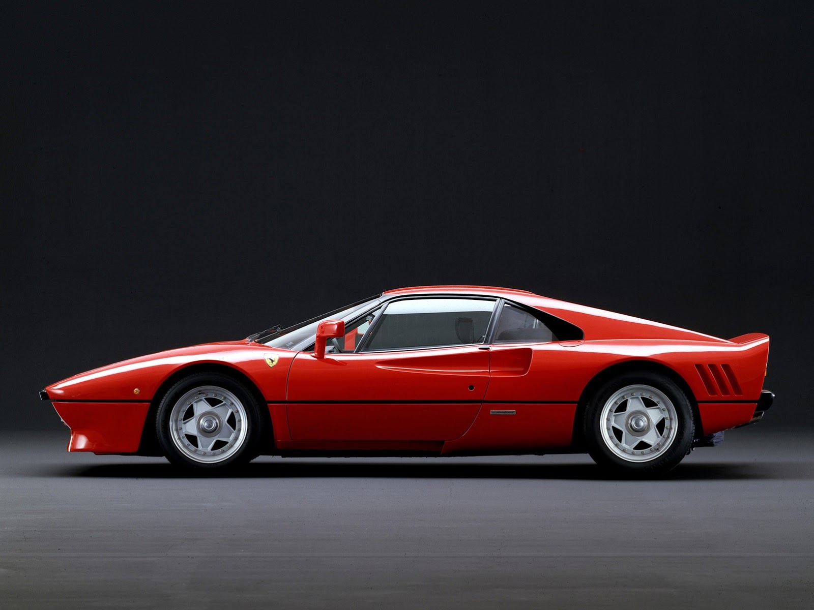 [Ferrari-GTO-3%255B7%255D.jpg]