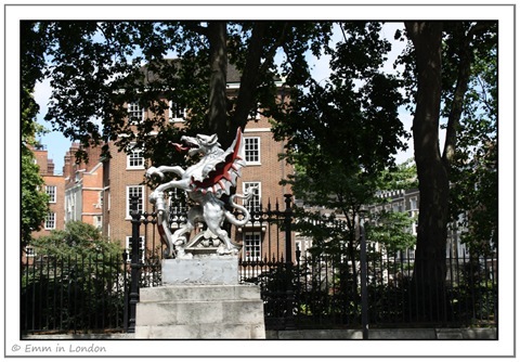City of London Dragon on Victoria Embankment