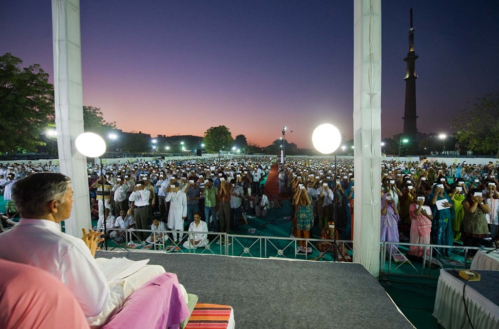 [007-Gnanvidhi-at-Amdavad%255B3%255D.jpg]