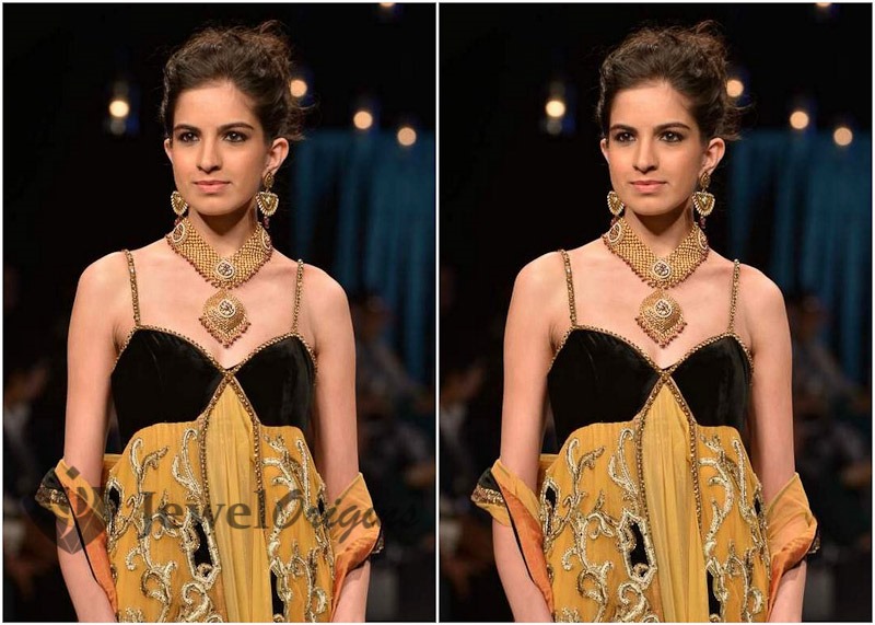 [Gold_Necklace%255B4%255D.jpg]