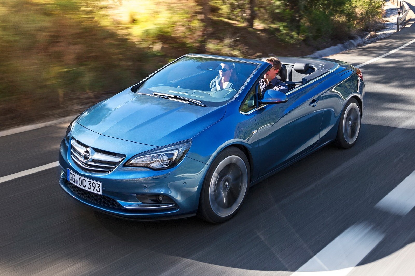 [Opel-Cascada-4%255B2%255D.jpg]