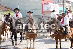 Fotos do evento Desfile 7 de Setembro. Foto numero 2. Fotografia (fotografias) da Art Tec Fotografias que faz fotos de casamento, fotos de festas, fotos de eventos sociais, fotos de aniversário, fotos de formatura, fotojornalismo, ensaios fotográficos, fotos de estúdio, book fotográfico e outros serviços fotográficos em Pelotas, RS, e outras cidades do Rio Grande do Sul. fotos casamento de pelotas rs para noivas casamentos rio grande do sul foto fotografia convite recepção lembrancinha confraternizações bolo vestidos noiva