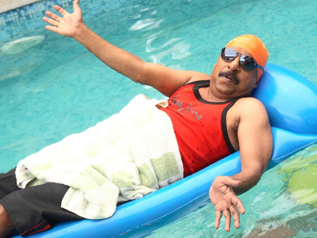 [Padmasree%2520Bharath%2520Dr.%2520Saroj%2520Kumar%2520%2520still%255B2%255D.jpg]