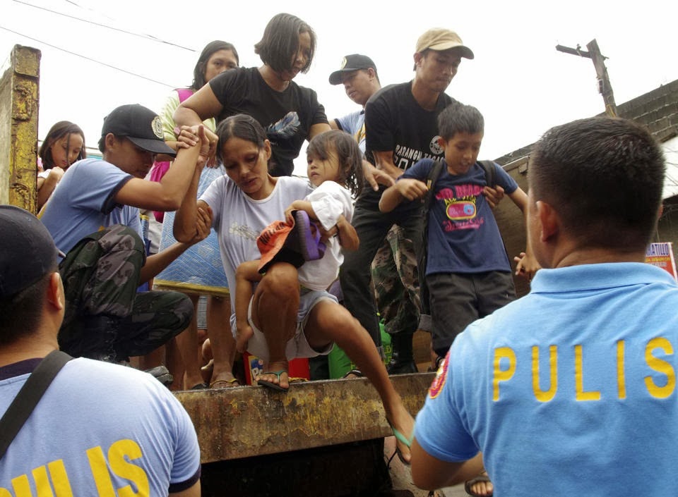 [typhoon%255B6%255D.jpg]