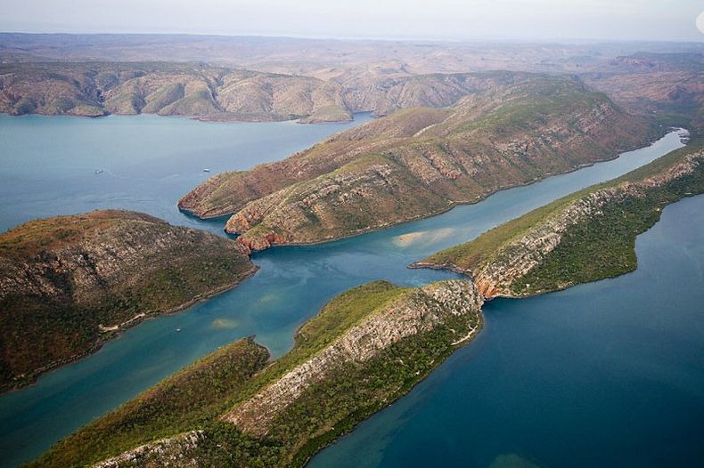 horizontal-falls-9 horizontal-falls-9