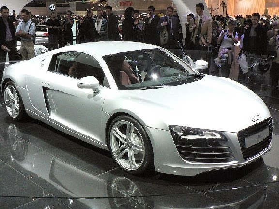 [2006-1-Audi-R81.jpg]