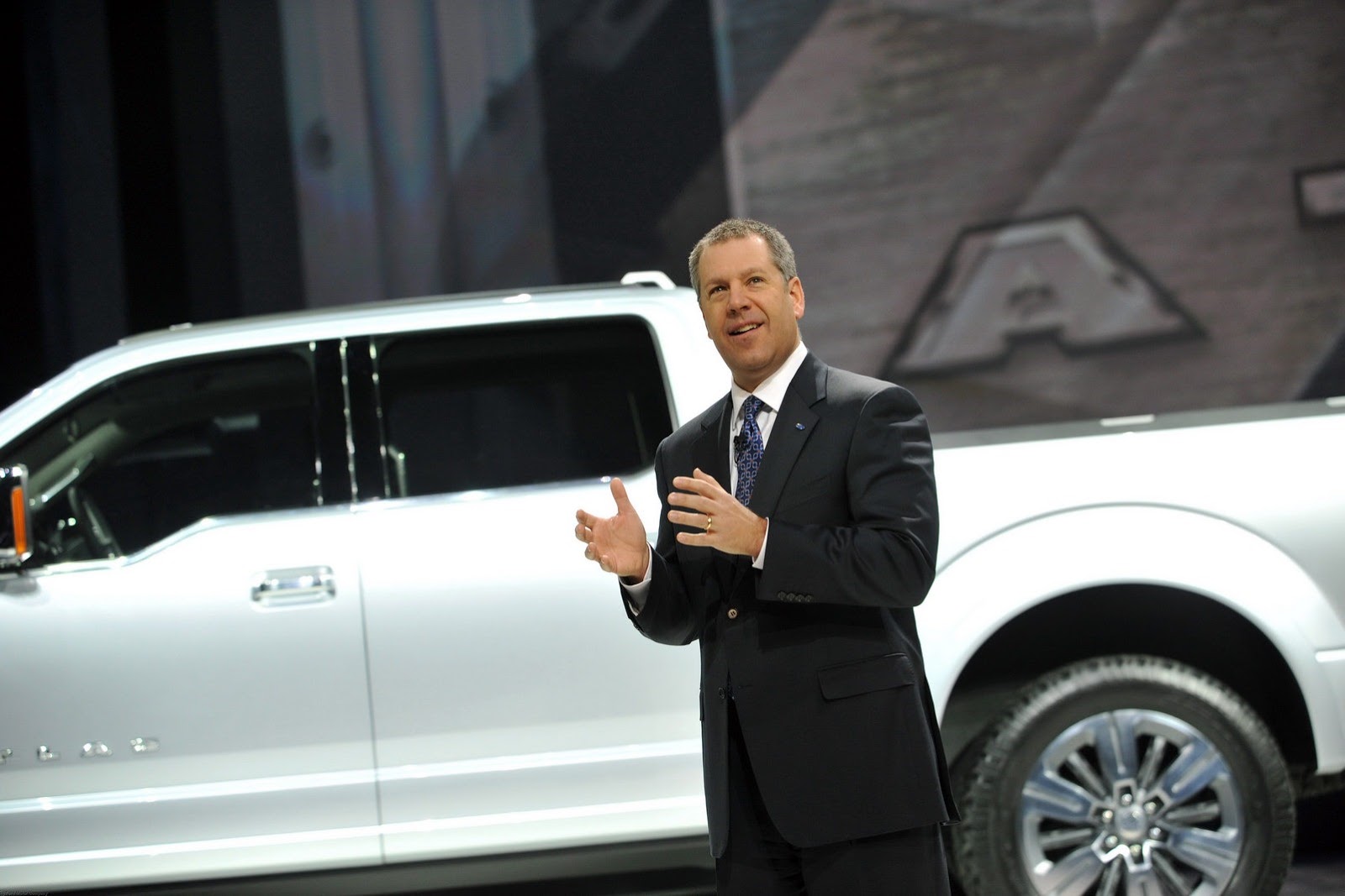 [Ford-Atlas-Concept-9%255B2%255D.jpg]