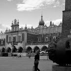 Krakow Rynek & Sukiennice & Mitoraj_20090608_4080_2.jpg Krakow Rynek & Sukiennice & Mitoraj_20090608_4080_2.jpg