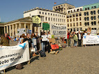 Berlin ©Survival International