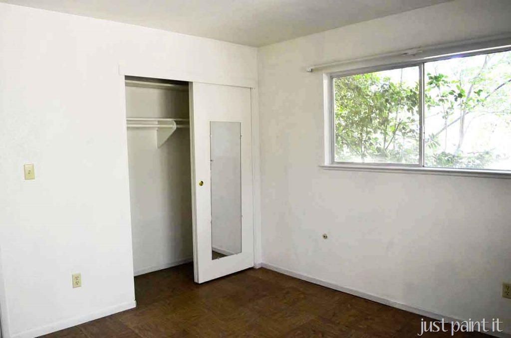 [downstairs-E1%255B2%255D.jpg]