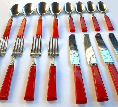 [Shona%2520Skye%2520Creations%2520-%2520Bakelite%2520Covers%2520007%255B3%255D.jpg]