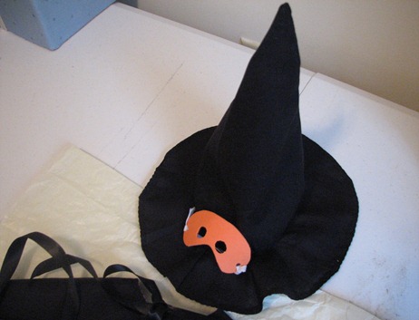 Witch costume for doll 063
