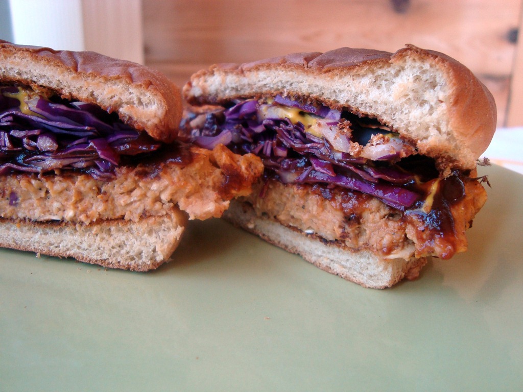 [bbq%2520burgers%255B3%255D.jpg]