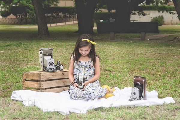 Modern handmade dresses for girls. Vintage Inspired, Classic Style. Daydream Believers Designs.
