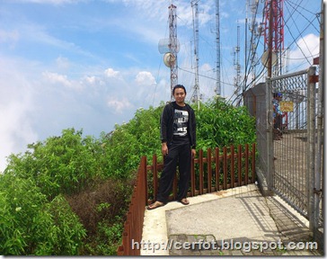 Mendaki Gunung Telomoyo…