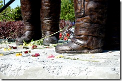 memorialstatues23