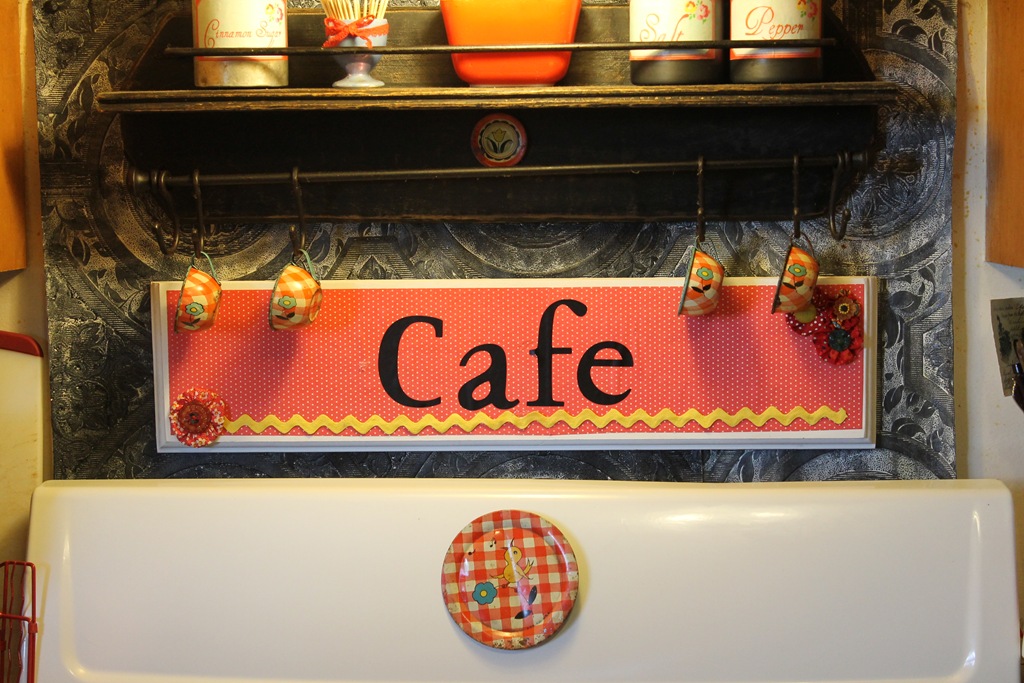 [cafe%2520sign%2520and%2520cottage%2520stand%2520025%255B4%255D.jpg]