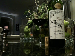 Cepas del Forro?  I think?  I forgot how to read cursive.  This is a great 2006 red wine.  From Spain, Alot of flavor and supposedly part of "A small vineyards discovery".  Bought at Queen creek olive mill.,