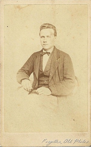 CdV from norway very thin card DL Antiques CdV from norway very thin card DL Antiques