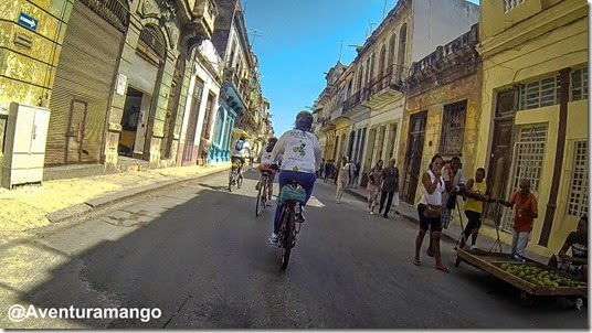 Pedalando nas ruas de Havana 3