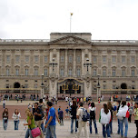 in front of buckingham palace in London, United Kingdom 
