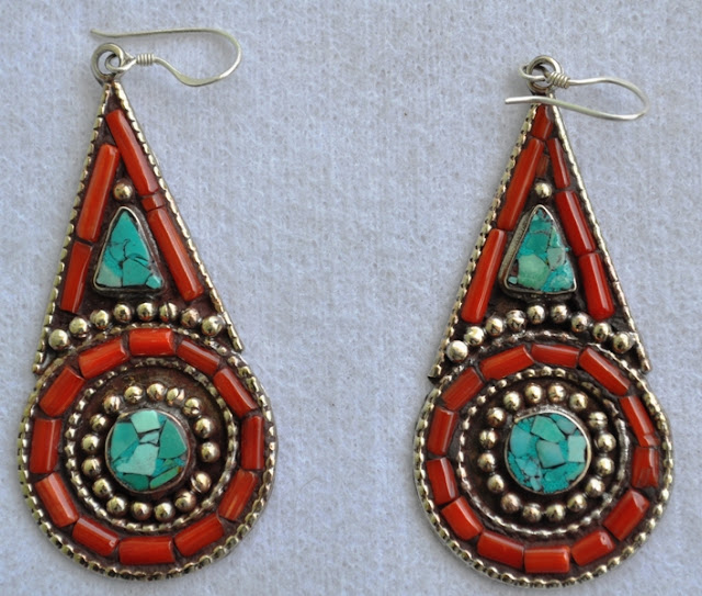 Ear ring 