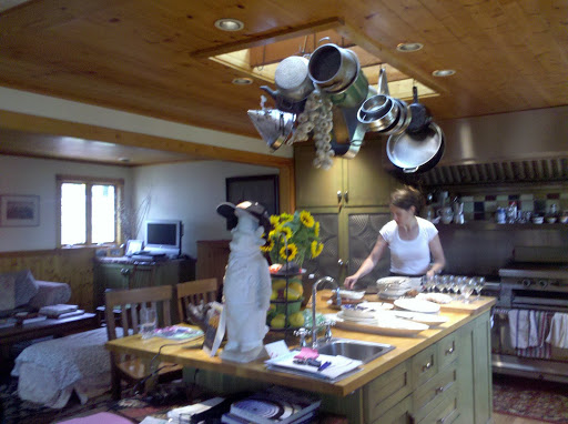 Here's a look at Sylvia and Lyle's kitchen.