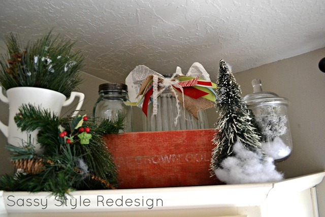 [christmas%2520decor%2520above%2520cupboard%2520finished%2520with%2520crate%255B3%255D.jpg]