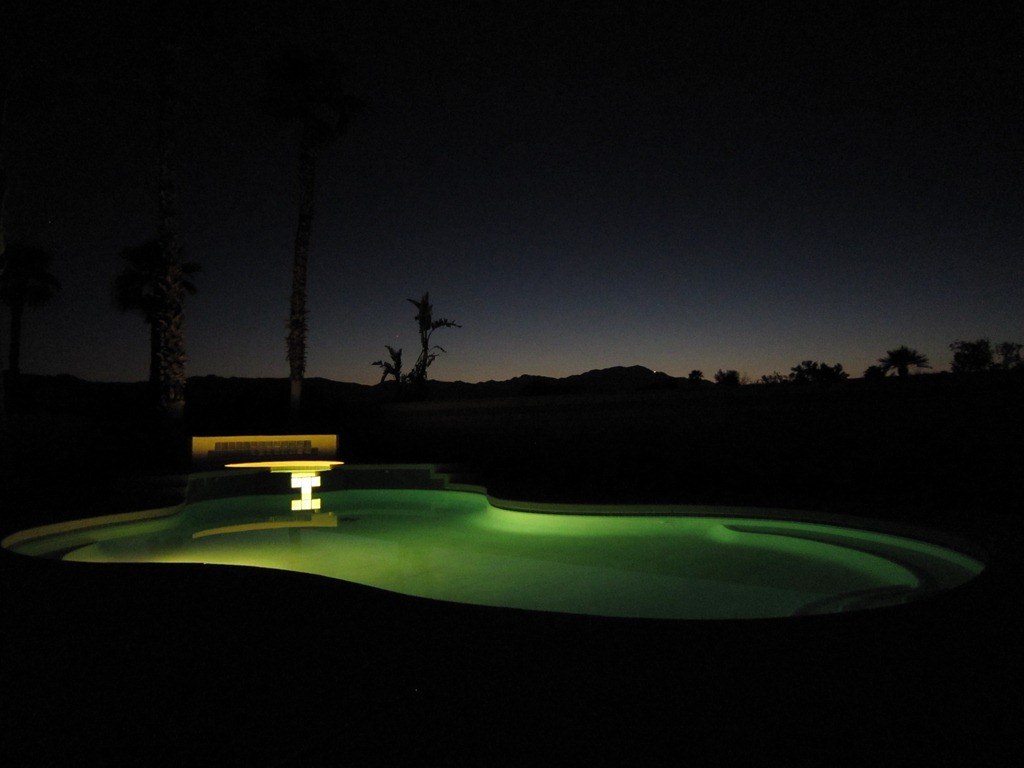 [Pool-at-night4.jpg]