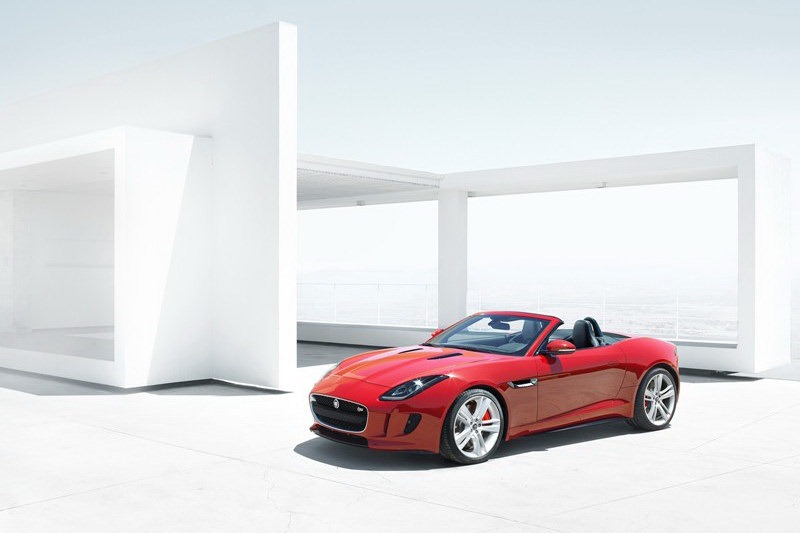 [Jaguar-F-Type-Roadster-2%255B2%255D.jpg]
