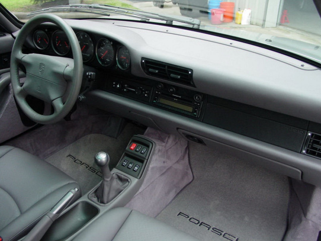 [1998-Porsche-911-Carrera-S-Coupe-9%255B3%255D.jpg]