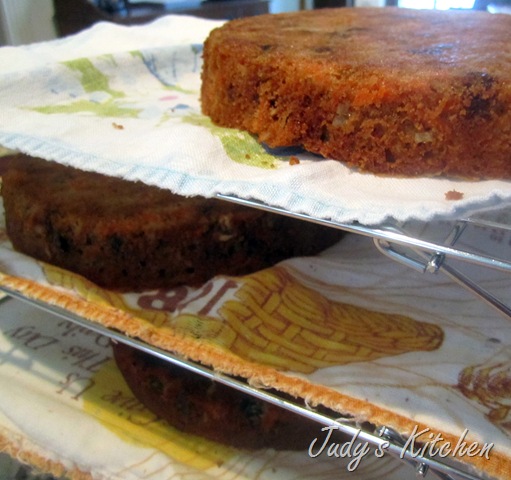 [coccarrotcake88.jpg]