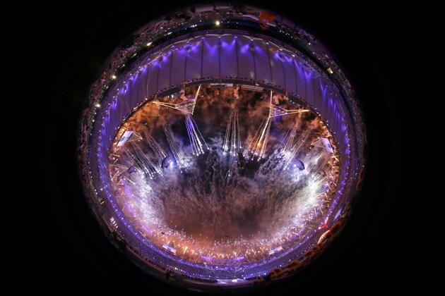 [london_olympics_closing_ceremony_colourful%255B6%255D.jpg]