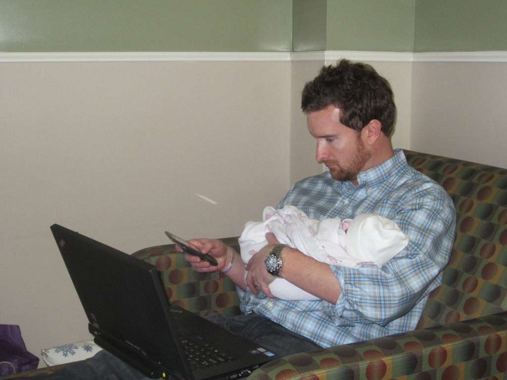 [Daddy%2520already%2520learning%2520to%2520multi-task%255B4%255D.jpg]