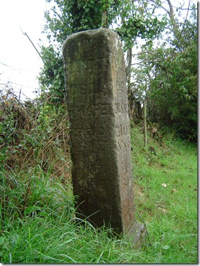 borne Grena (face Chapelle) borne Grena (face chapelle)