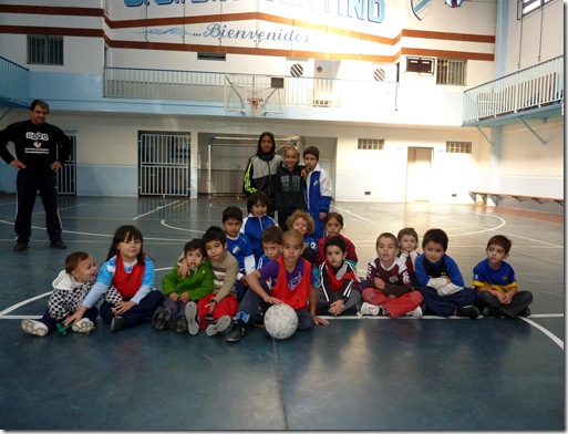 Escuela Basquetbol 12May2012 006