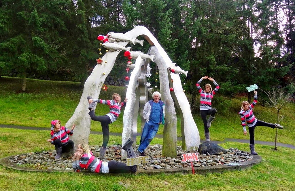 [xmas-fuse-1300x8435.jpg]