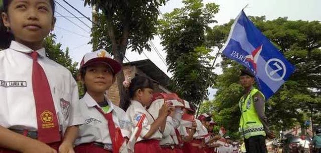 [bendera%2520demokrat%255B5%255D.jpg]