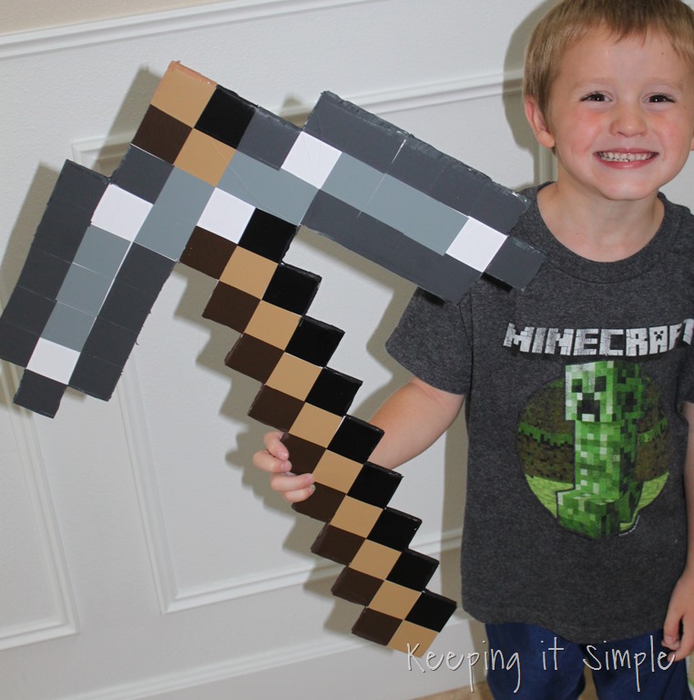 [DIY-Foam-Minecraft-Pickaxe-and-Sword%2520%25289%2529.jpg]