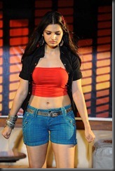 Tara Alisha Latest Spicy Stills1